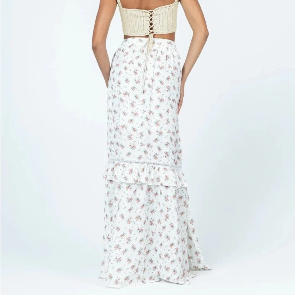 Princess Polly White Maxi Skirt with Pink Floral Print - Picture 2 of 4